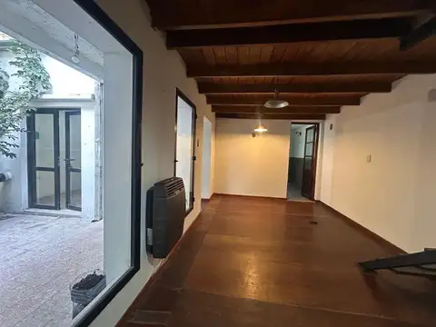 Depto Tipo Casa en Venta de 3 ambientes