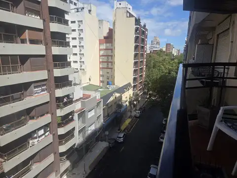 La Rioja 1200, Piso 6