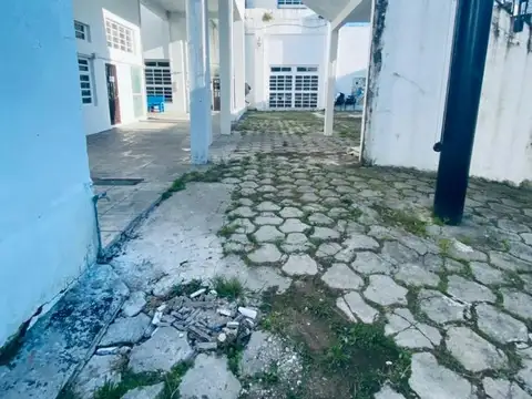 Av Independencia 3300