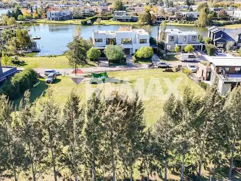 VENTA LOTE BARRIO LAGOS DEL NORTE
