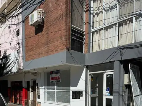 AV. CASTELLI 400, Piso P.B.