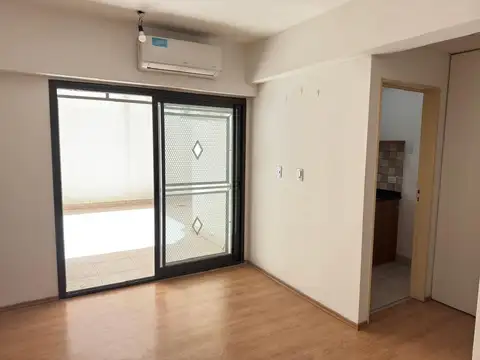 Departamento en Alquiler en Villa del Parque, $ 620.000