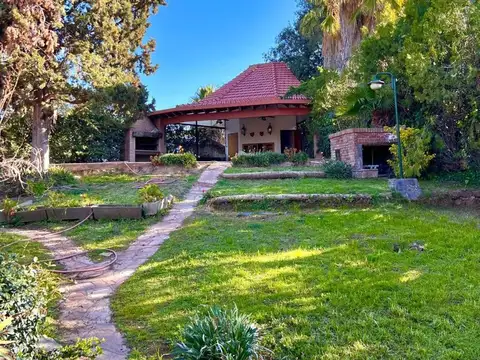 Casa en Venta con 1 cochera