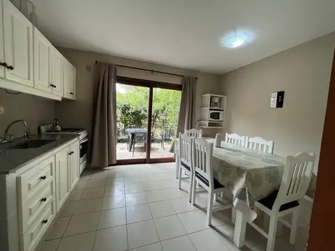 Hotel en Venta en Valeria del Mar, USD 290.000