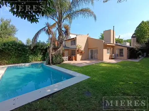 Casa en venta en Los Lagartos Country Club