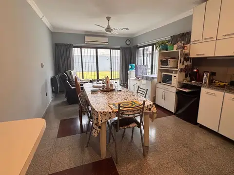 Depto Tipo Casa en Alquiler en Lomas de Zamora, $ 1.600.000