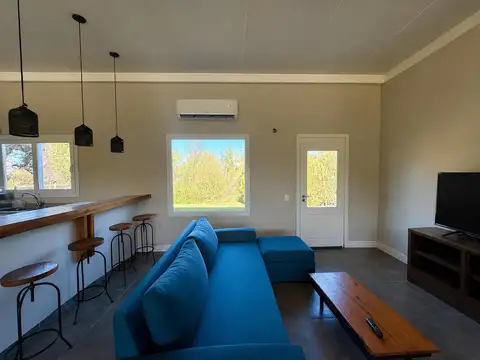 Casa en Alquiler con 5 cocheras