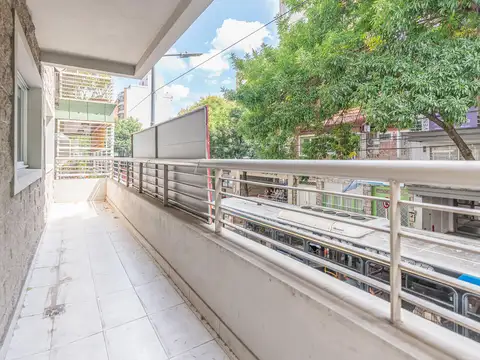 Oficina en Venta en Flores, USD 160.000