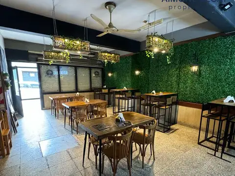 Local en venta. Independencia al 6100