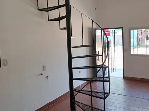 Departamento en Alquiler en Los Paraisos, $ 590.000