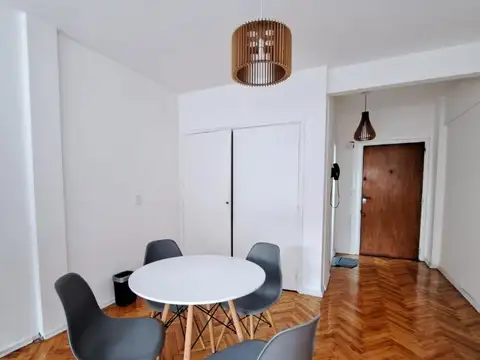 EXCELENTE MONOAMBIENTE EN MICROCENTRO 