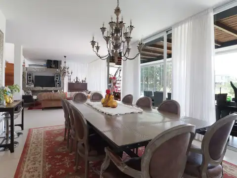 Casa en Venta en Los Pilares, USD 365.000