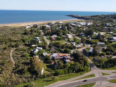Venta de lote para inversores-Punta Ballena