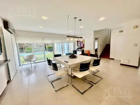 Casa en Venta de 4 dormitorios