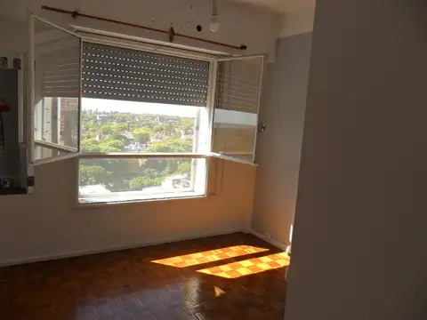 Departamento en Alquiler en Acassuso Vias  /  Santa Fe, $ 750.000