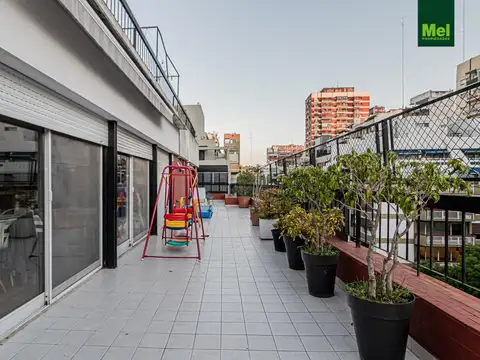 Gran Balcón terraza, 3 Ambientes en Venta Belgrano