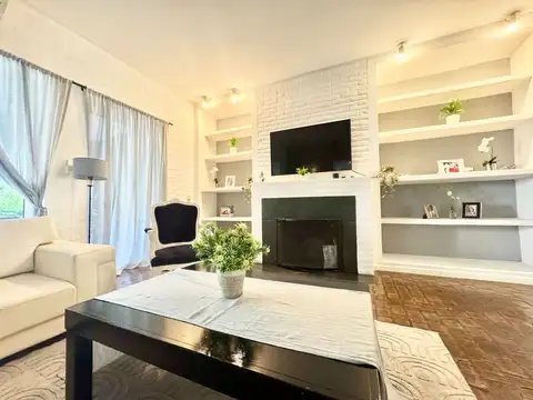 Casa 4 ambientes con 4 baños