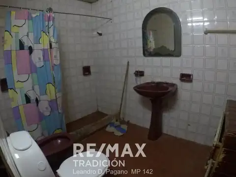 Casa 4 ambientes con 1 baño