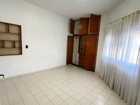 Departamento en Alquiler en Quilmes Oeste, $ 370.000