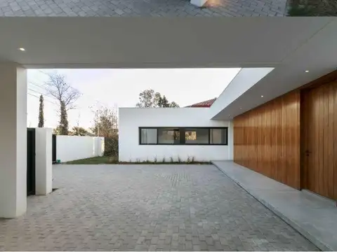 Casa en Venta en Fisherton, Rosario