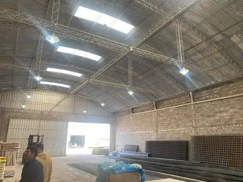 Galpon en Alquiler en Zona Centro, $ 3.200.000