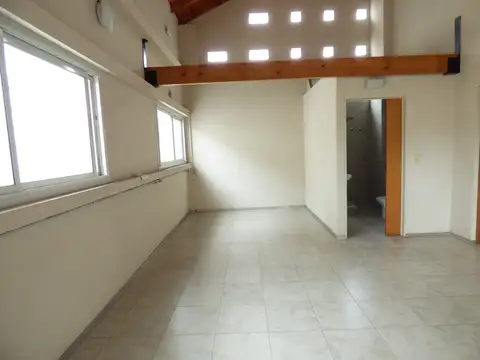 Oficina Monoambiente con 1 baño