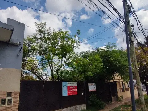 Terreno en Venta 30  mts Fondo