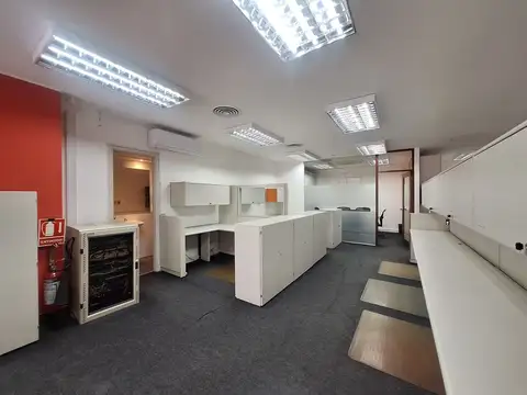 Oficina en Alquiler en Ciudad Vieja, $U 44.600