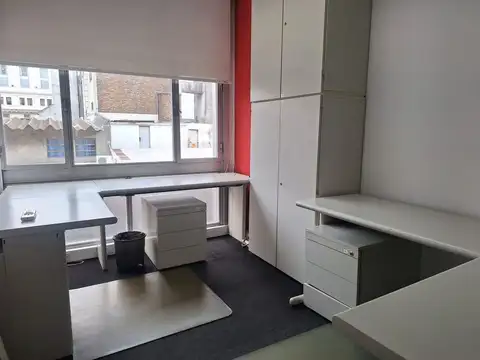 Oficina en Alquiler en Ciudad Vieja, $U 44.600