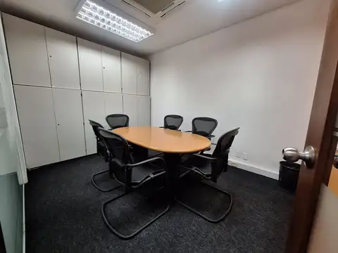 Oficina en Alquiler 64 años