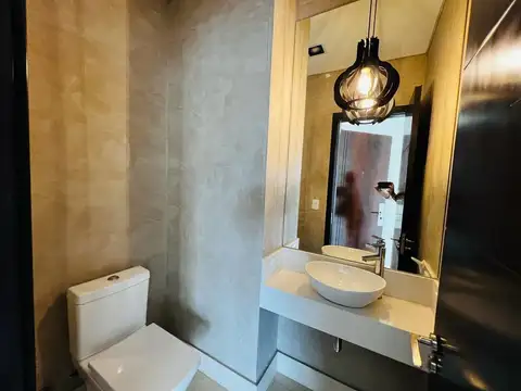 Departamento en Alquiler con 2 cocheras