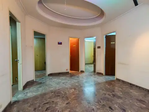 Oficina en Venta en Balvanera, Capital Federal