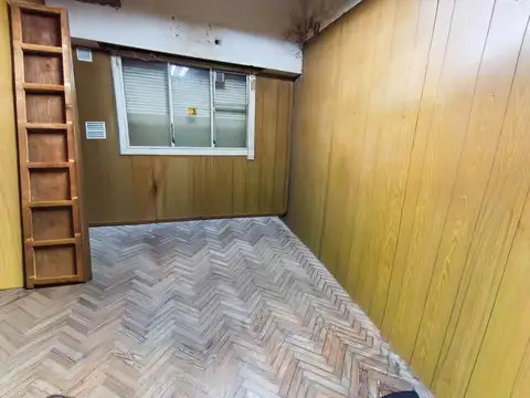 Oficina en Venta 60 años