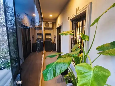 Departamento 4 ambientes con 3 baños