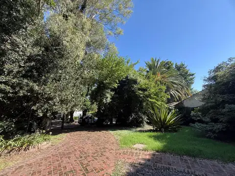 495 e/Belgrano y 21 2600