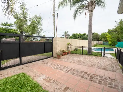 SE VENDE CASA QUINTA EN COLASTINE
