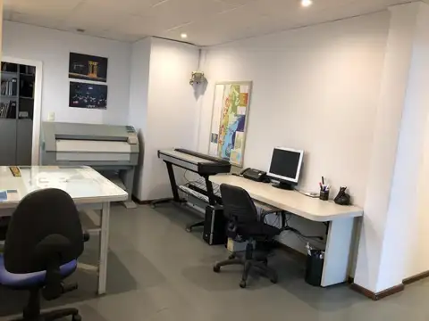 Oficina en Alquiler 50 años