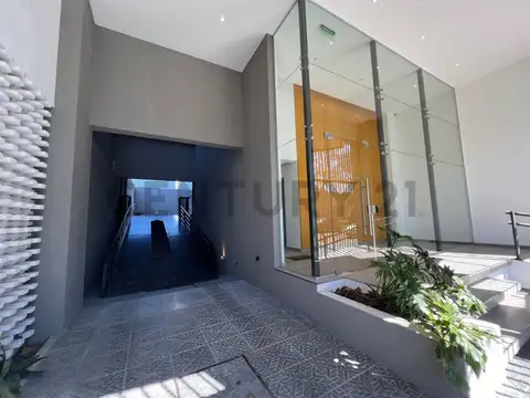 7 e 68 y 69 1700, Piso 4