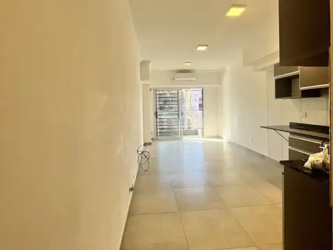 Depto Tipo Casa en Alquiler de 1 dormitorio