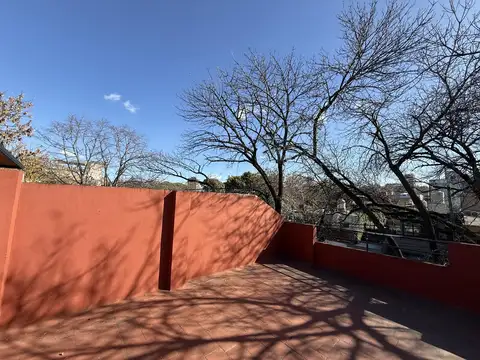Depto Tipo Casa en Venta 40 años