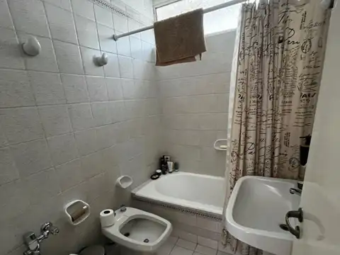 Departamento en Alquiler con 1 cocheras
