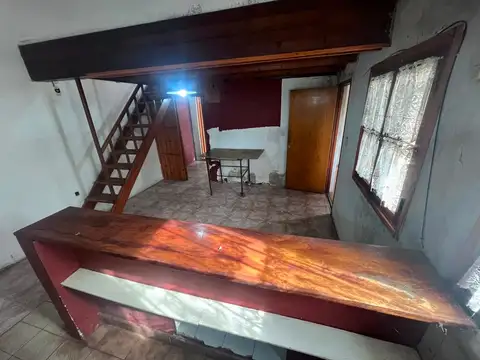 VENTA CASA 3 AMBIENTES 2 DE ABRIL QUINCHO PARQUE