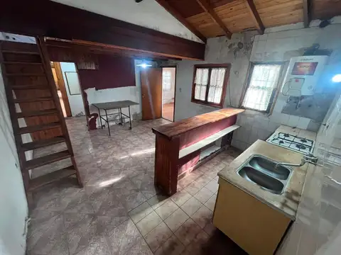 Casa 3 ambientes con 2 baños