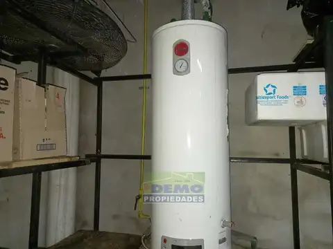 Local en Venta en Villa De Mayo, USD 1.500.000