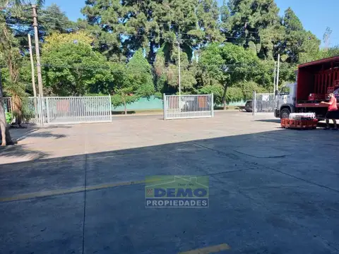 Local en Venta en Villa de Mayo, USD 1.500.000