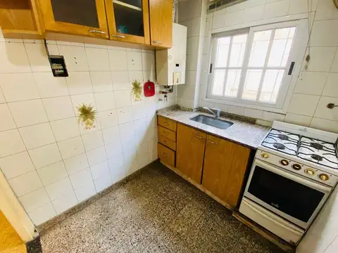 Depto Tipo Casa en Venta 50 años