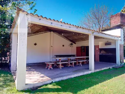 Casa en Venta en Lisandro Olmos Etcheverry, USD 115.000
