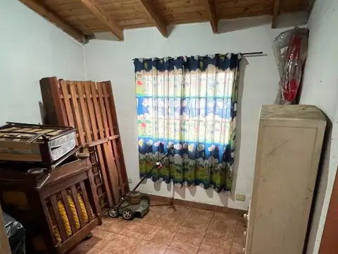 Casa 3 ambientes con 1 baño
