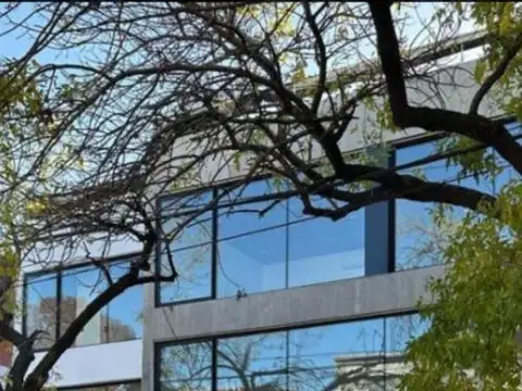 Casa A Estrenar Con Cocheras y Piscina