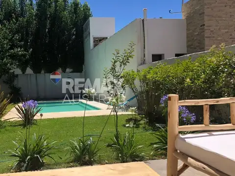 CASA TRES DORMITORIOS - RADA TILLY